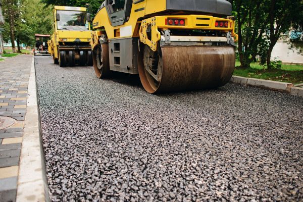 Cost of Gravel And Tar Paving in Lewes